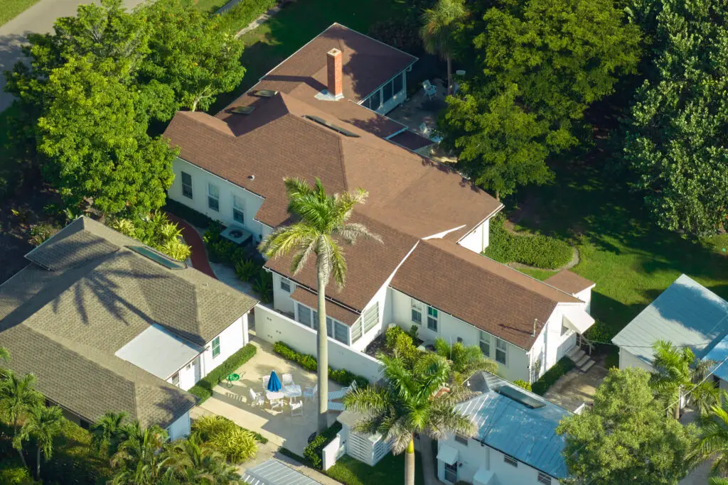 Top 5 Sarasota Roofing Challenges