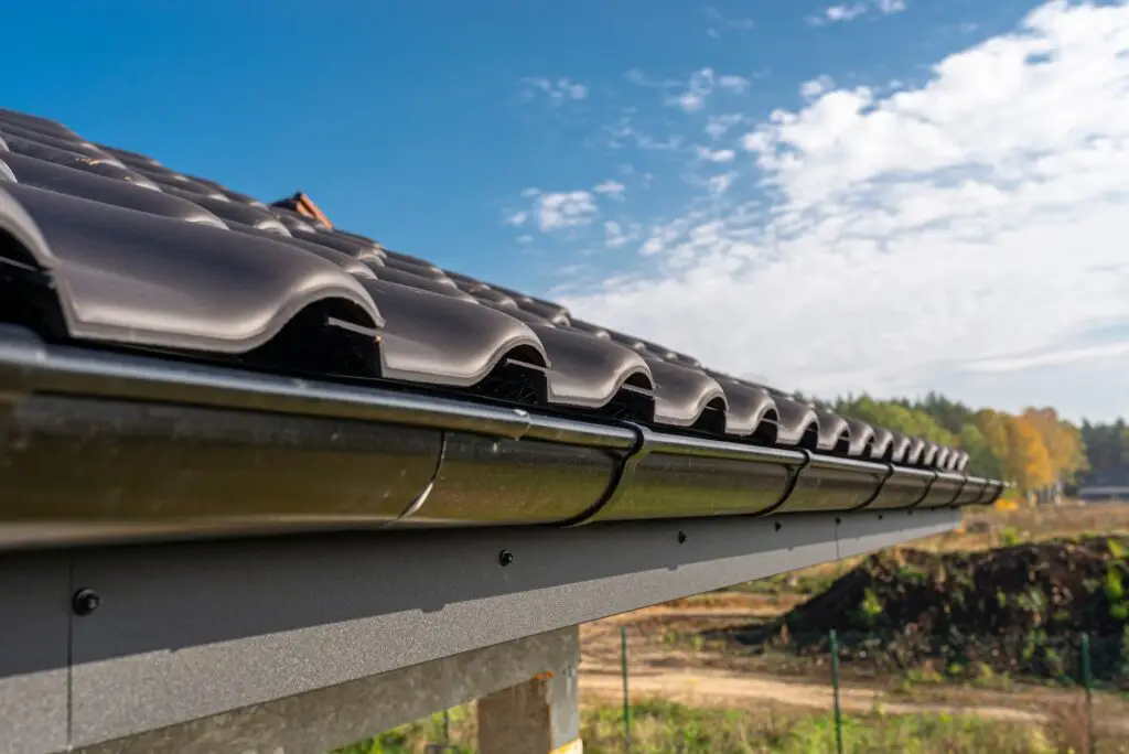 benefits of seamless rain gutters